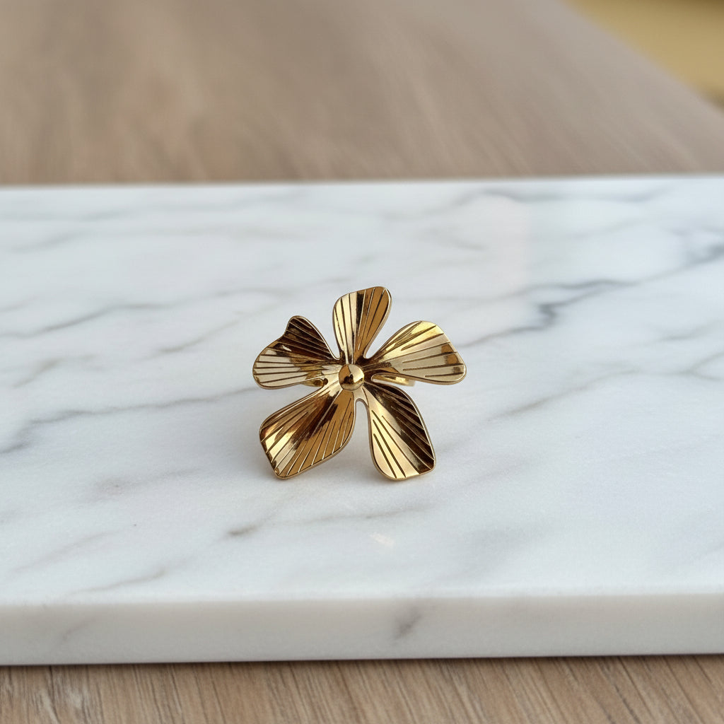 Bague Fleur Dorée Ajustable