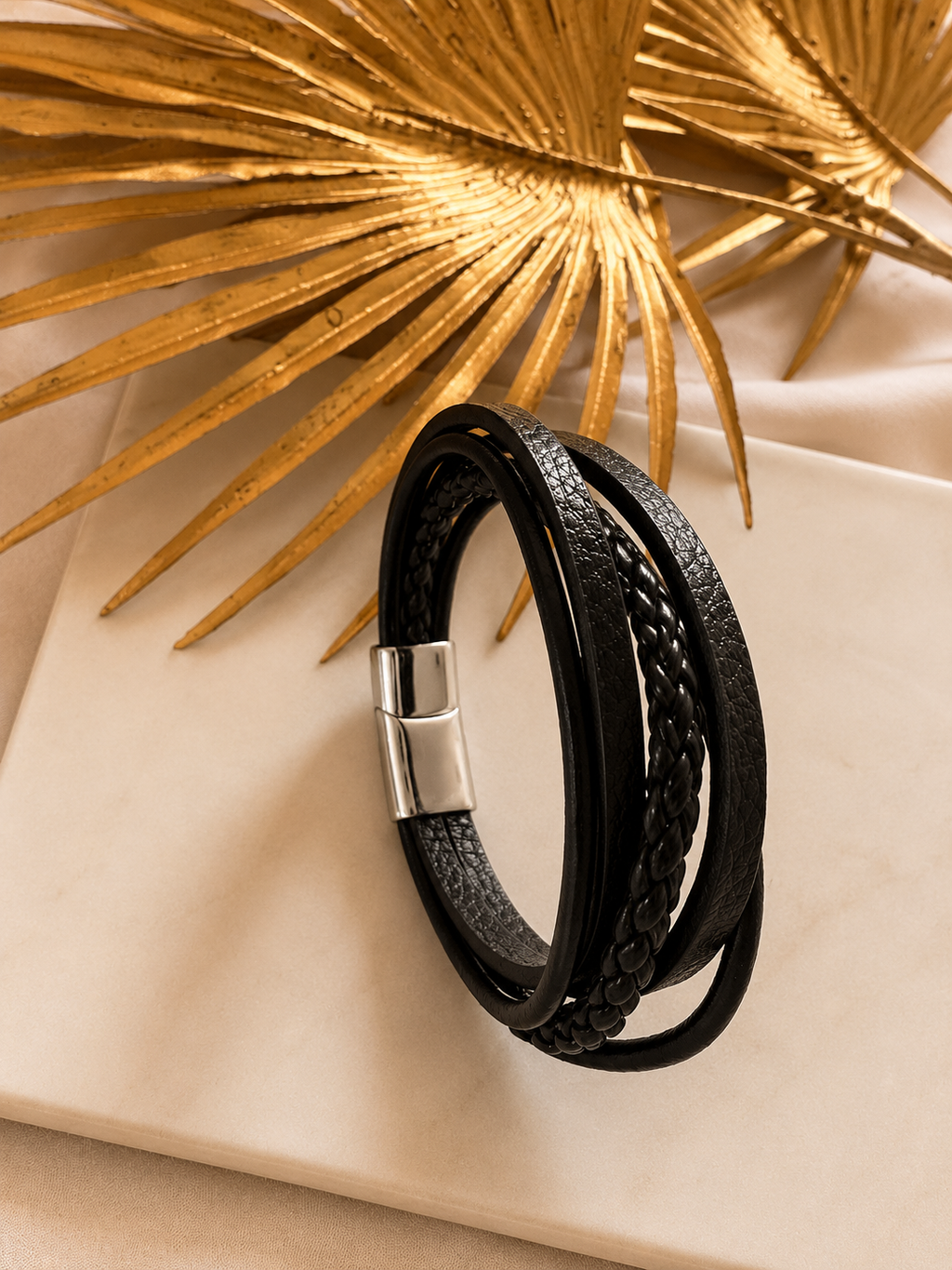 Bracelet souple en cuire 5 brins tressé et acier inoxydable