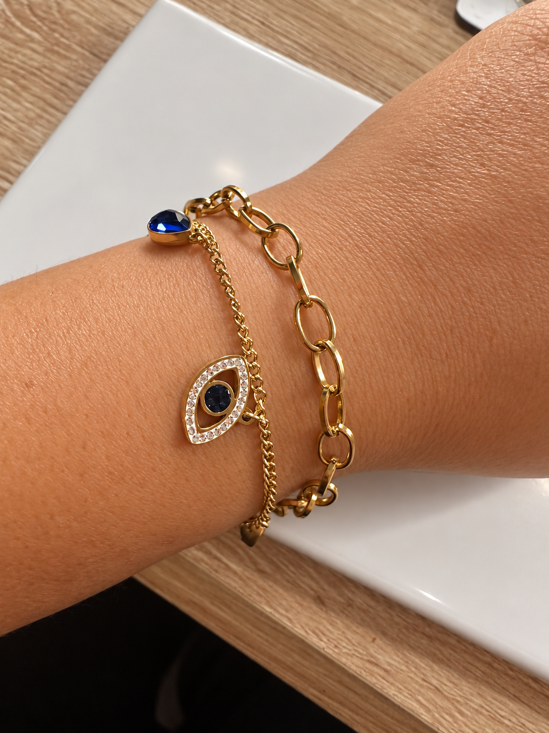Bracelet Double Chaîne & Œil Protecteur Doré