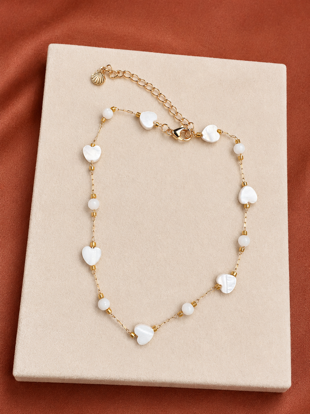 Bracelet de Cheville Cœurs Nacrés