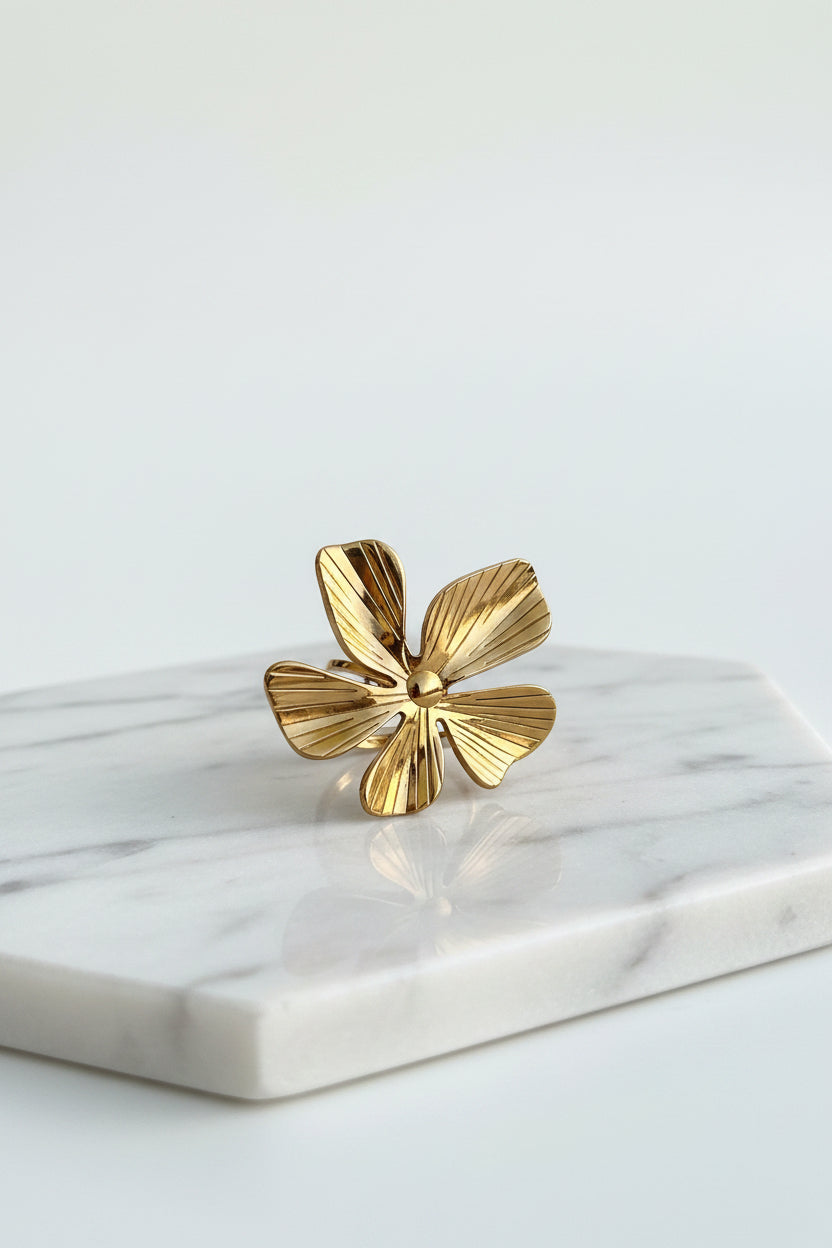 Bague Fleur Dorée Ajustable
