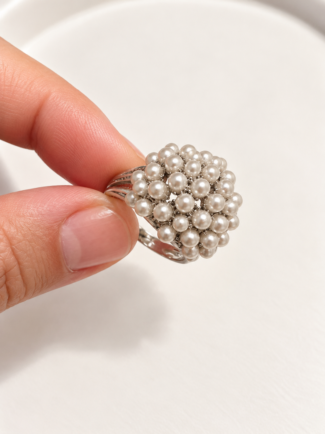 Bague Argentée avec Perles Nacrées pour Femme