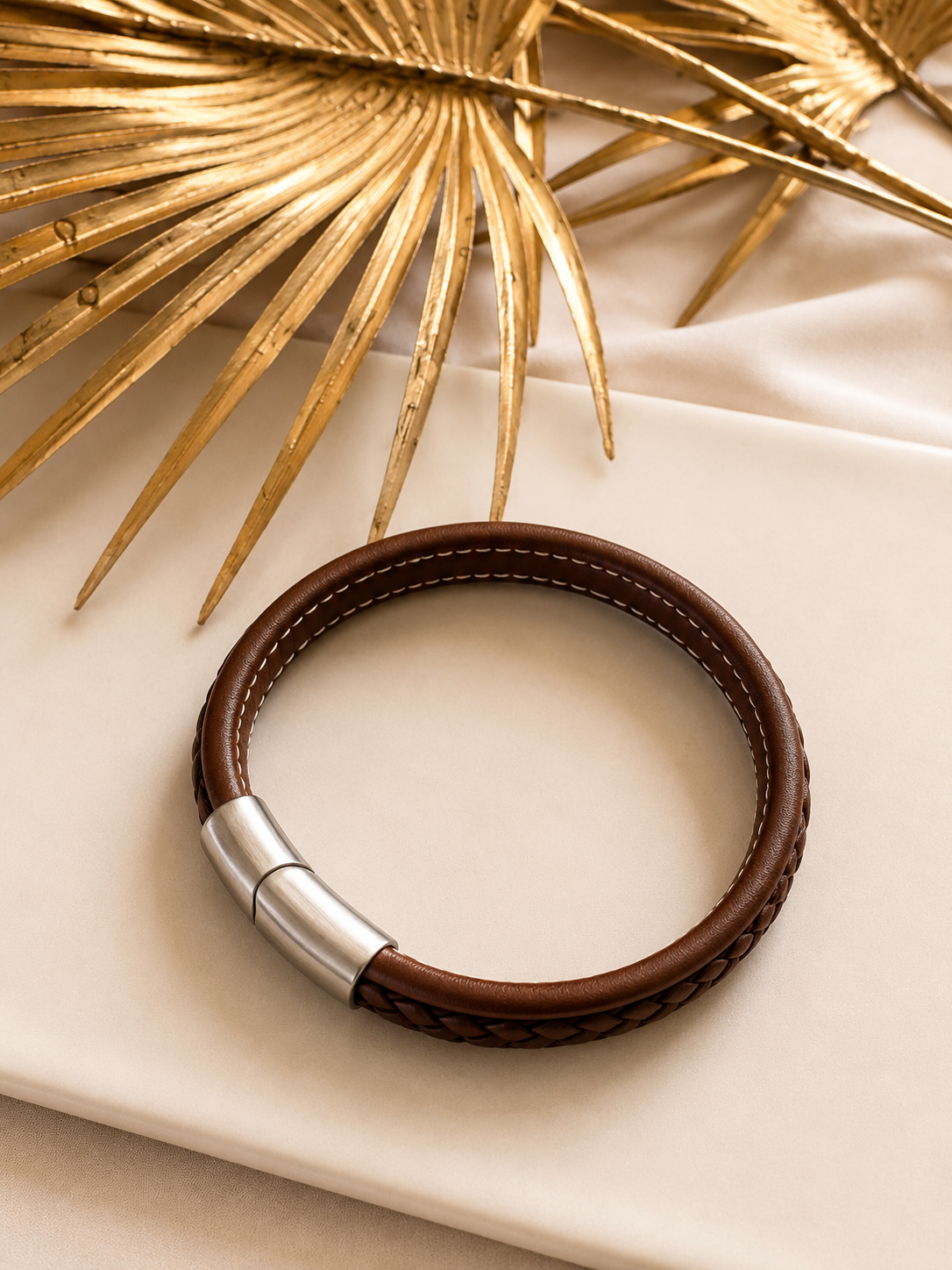 Bracelet souple en cuir de vachette tressé fermoir en acier inoxydable
